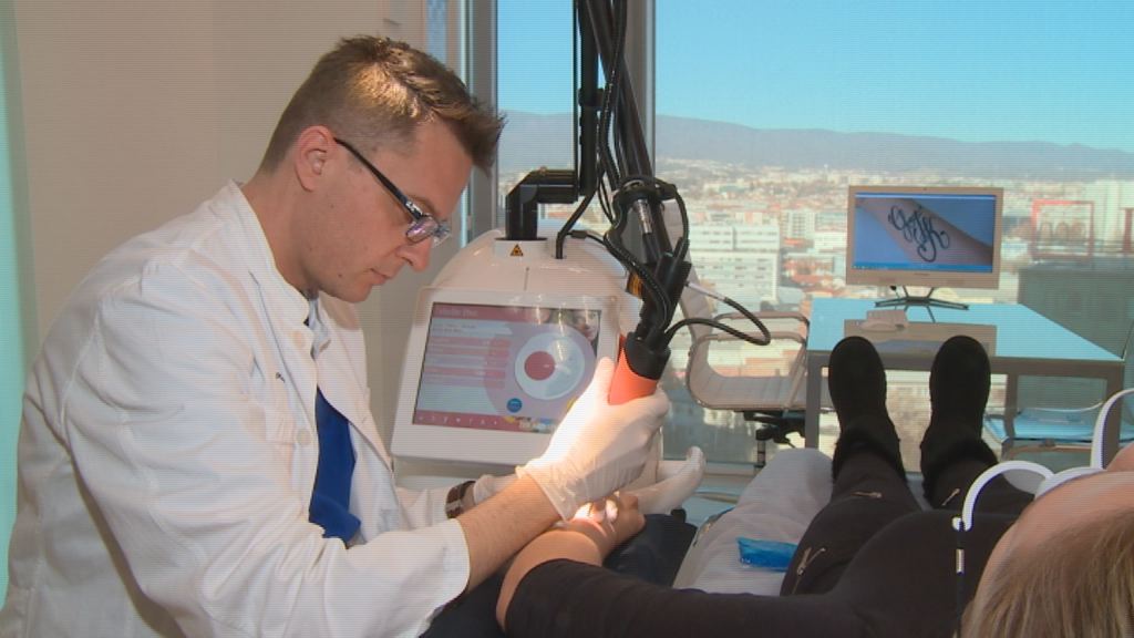 Still1211 00013